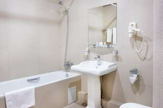 Гостиница Жемчужина Саратов Стандартный номер в корпусе шахматного дворца-4